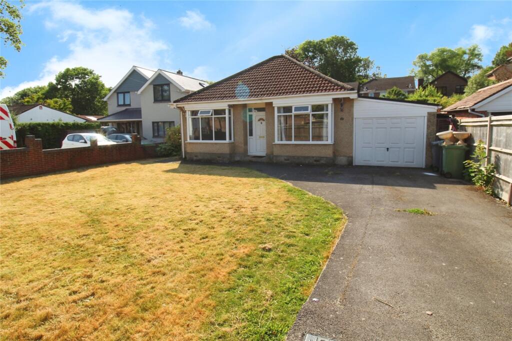 Main image of property: Frogmore Lane, Waterlooville, Hampshire, PO8