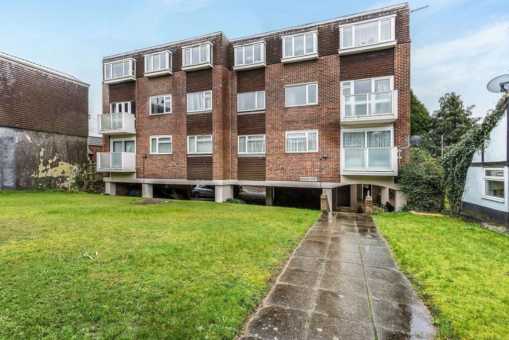Main image of property: Flat 12 Rudolph Court 52-54 London, Purbrook, Waterlooville, Hampshire, PO7