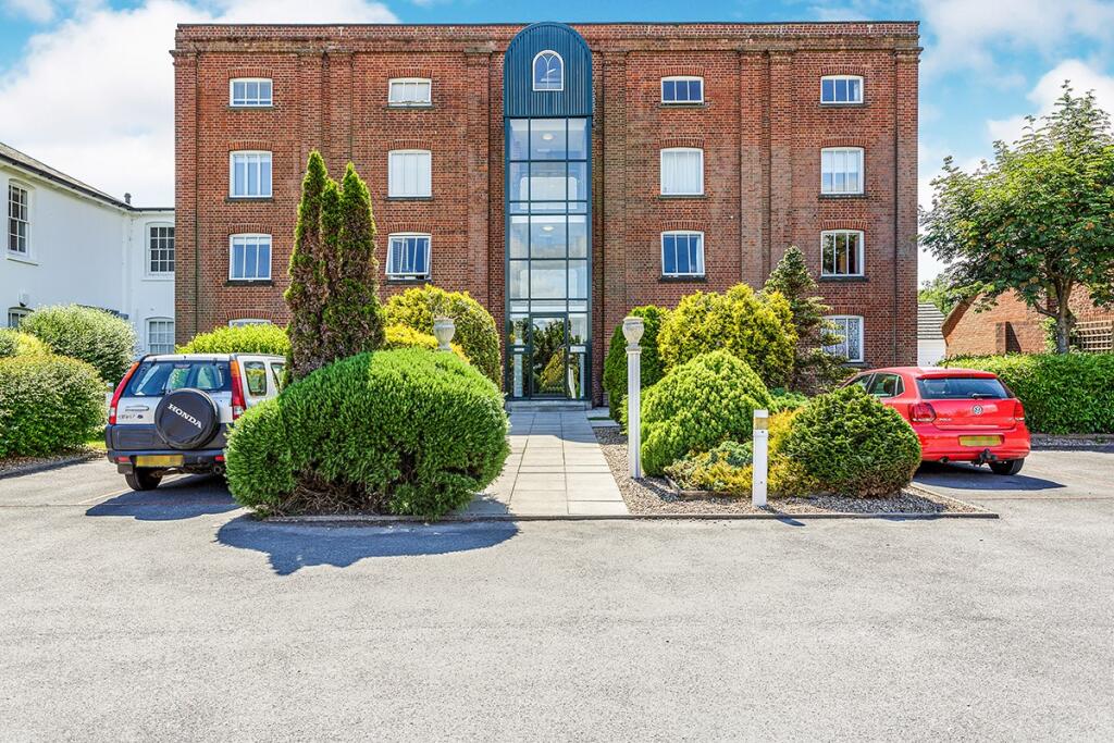 Main image of property: Lower Quay, Fareham, Hampshire, PO16