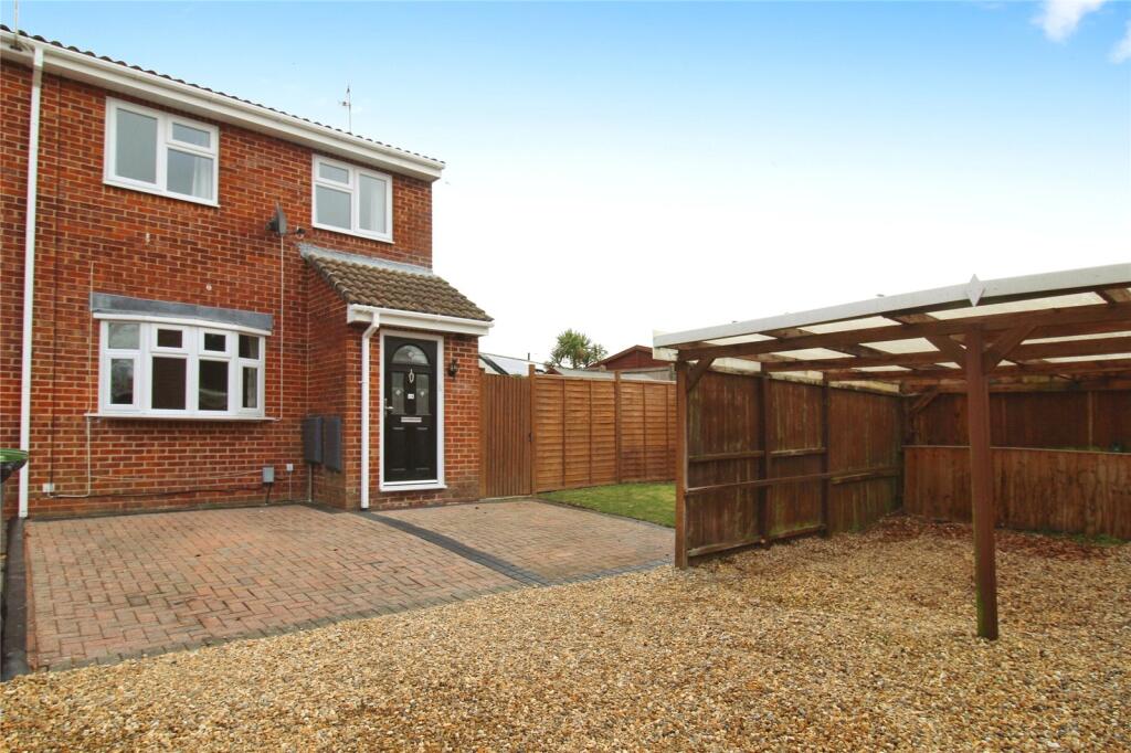 Main image of property: Place Crescent, Waterlooville, Hampshire, PO7