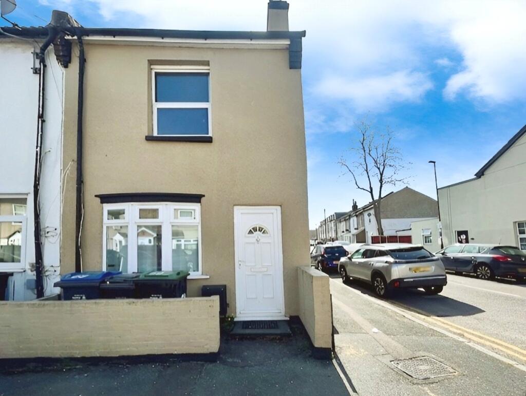 Main image of property: Addington Road, Croydon, CR0