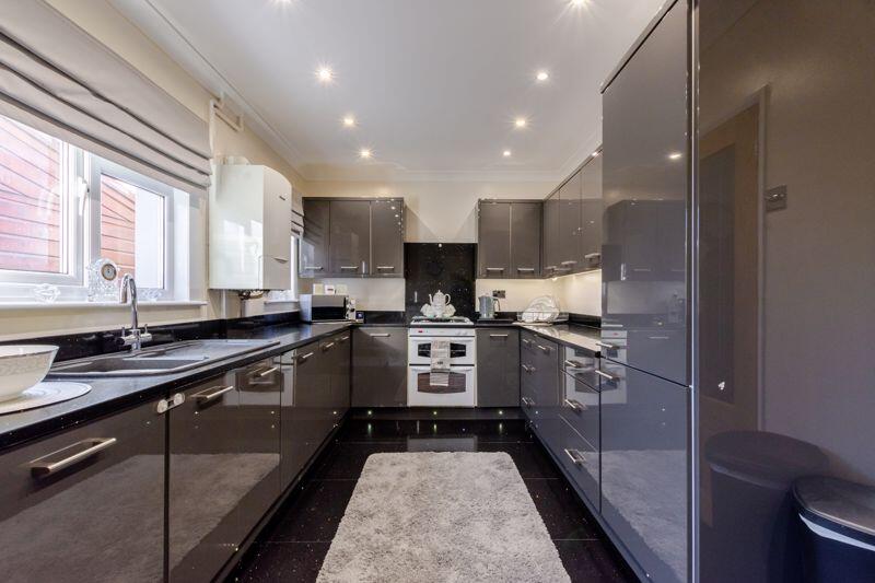 Additional property image - Ridgeway, Dartford