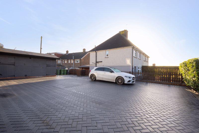 Additional property image - Ridgeway, Dartford