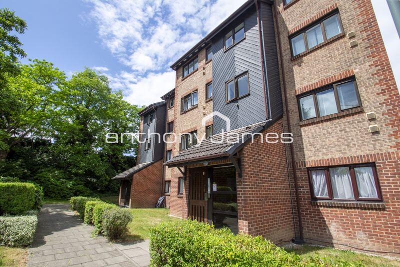 Main image of property: Cricketers Close, Erith