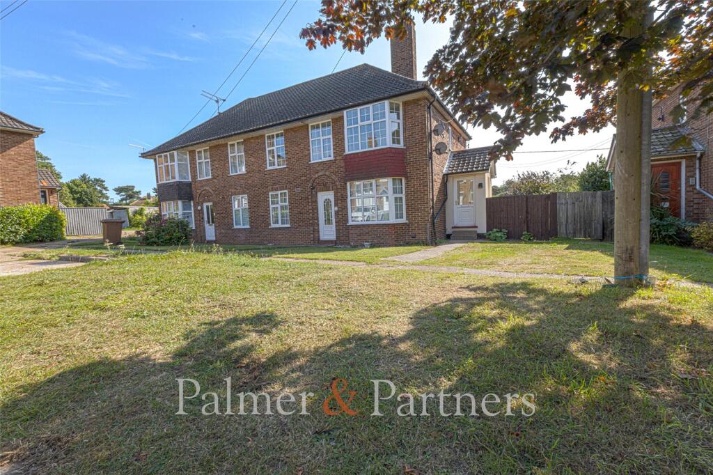Main image of property: Broadwater Gardens, Shotley Gate, Ipswich, Suffolk, IP9