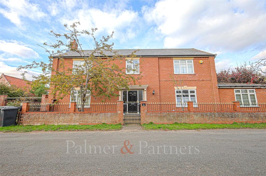Main image of property: Maple Grove, Barham, Ipswich, Suffolk, IP6