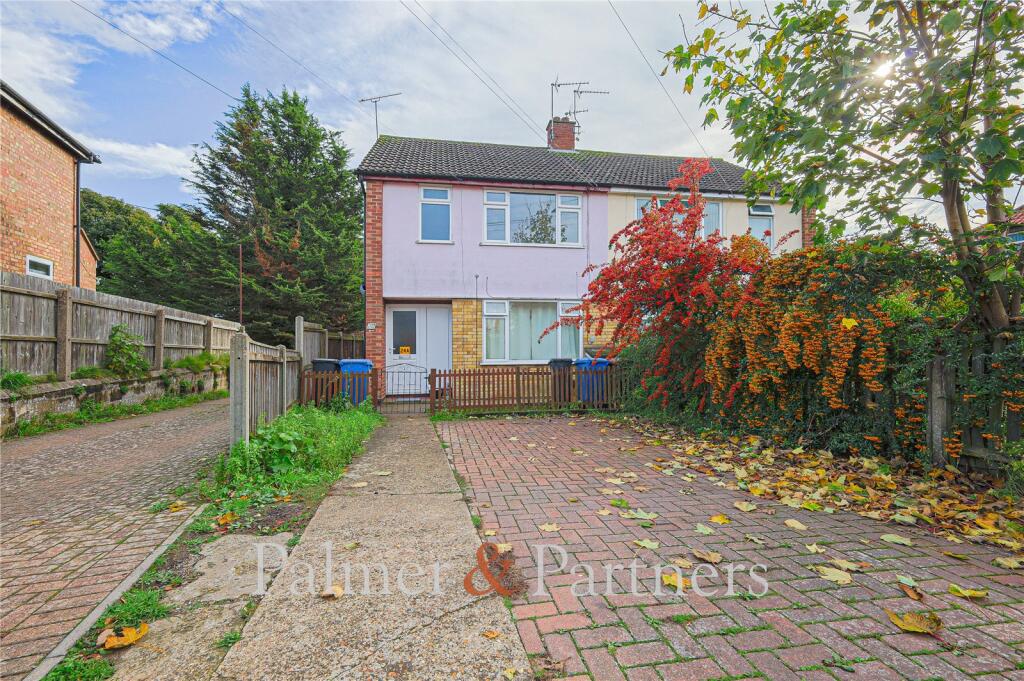 Main image of property: Ashcroft Road, Ipswich, Suffolk, IP1