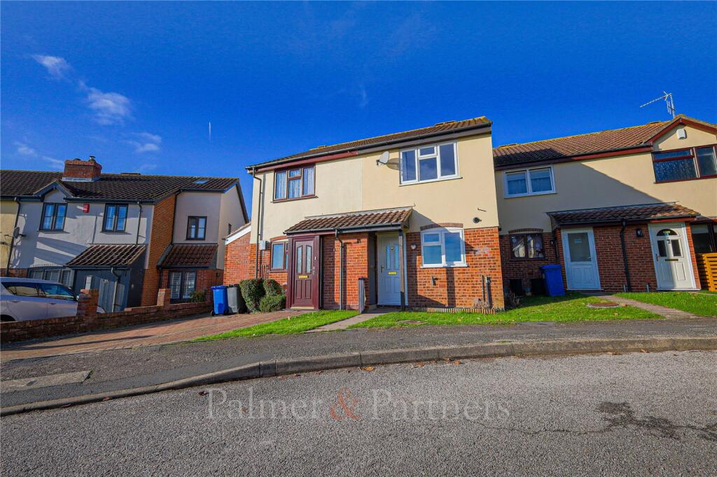 Main image of property: Foden Avenue, Ipswich, Suffolk, IP1