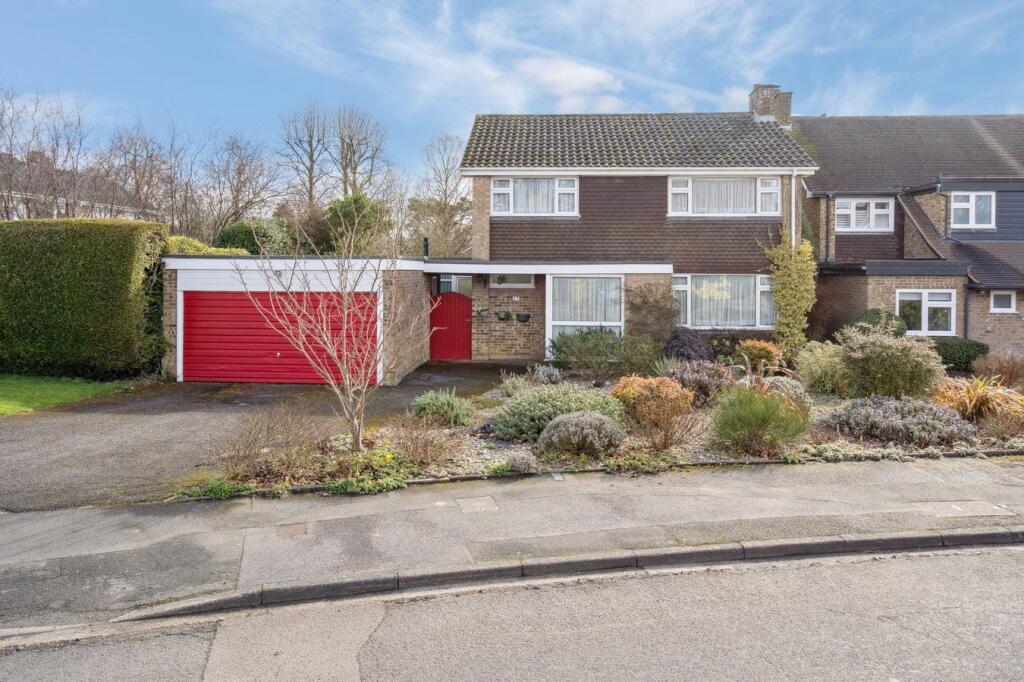 Main image of property: Woodfield Park, Amersham, HP6