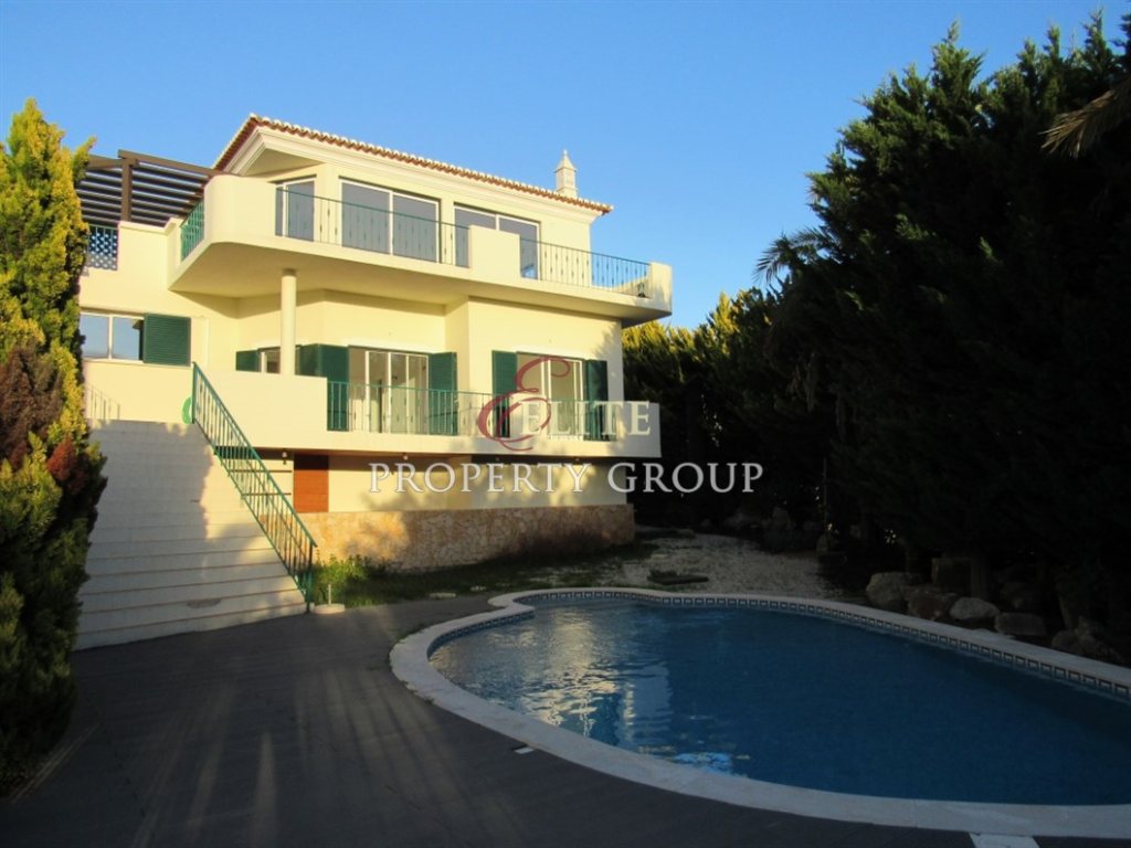 3 bedroom villa for sale in Algarve, Ferragudo, Portugal