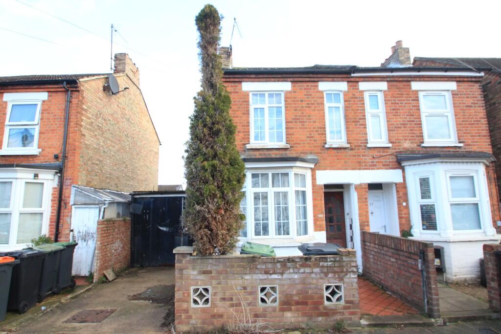 Main image of property: Gratton Road, Bedford, Bedfordshire, MK40