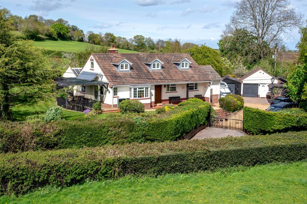 Main image of property: Cliff Road, North Petherton, Bridgwater, Somerset, TA6
