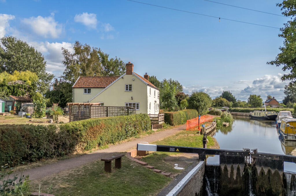 Main image of property: Banklands, North Newton, Bridgwater, TA7