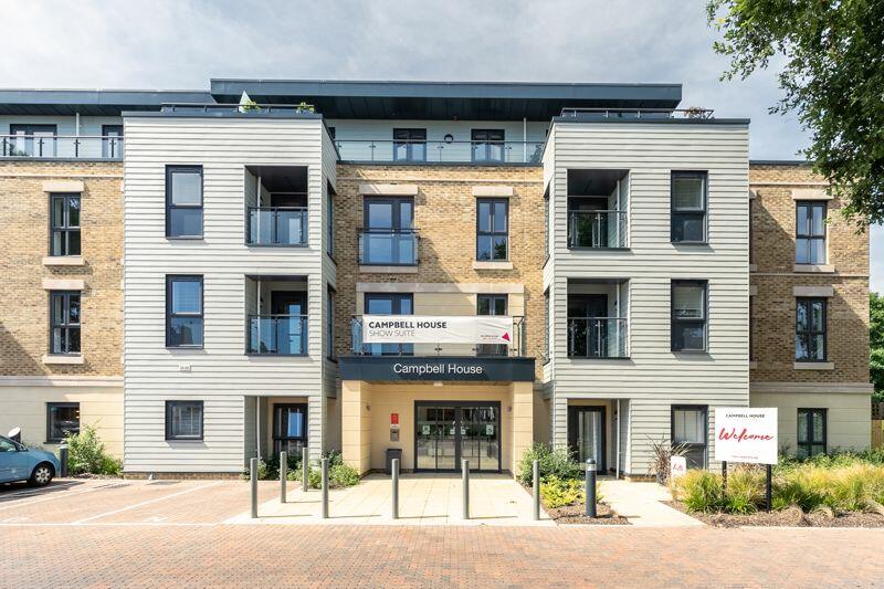 2 bedroom retirement property for sale in Queens Road, Weybridge, KT13