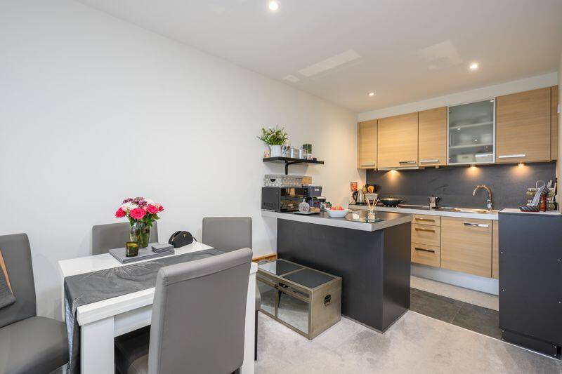1 bedroom flat for sale in The Heart, WaltononThames, KT12