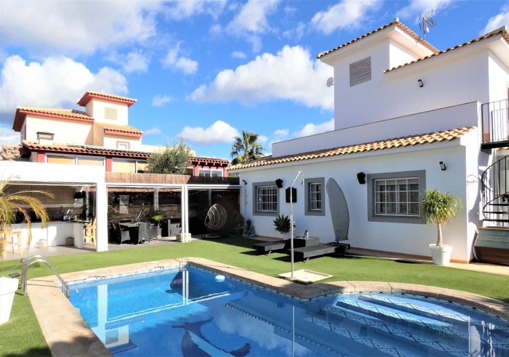 4 bedroom detached house for sale in Totana, Murcia, Spain