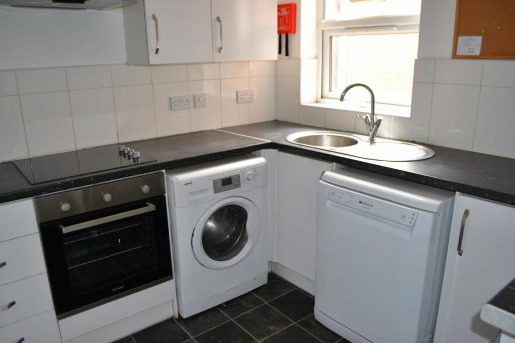 Additional property image - 326 Tiverton Road, B29 6BY