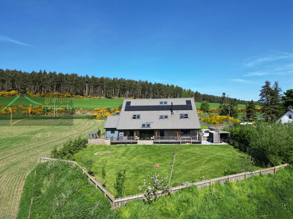 6 bedroom detached house for sale in Sunnyside, Mosstowie, IV30