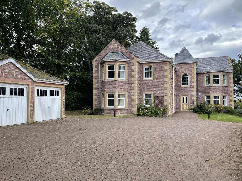 Main image of property: 6 The Park, Victoria Road, Forres, Morayshire