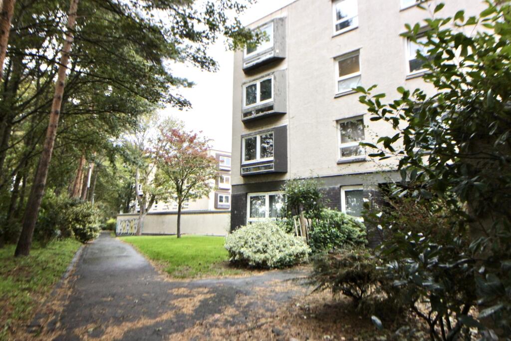 2 bedroom apartment for sale in Barntongate Avenue, Barnton, Edinburgh, Midlothian (County of