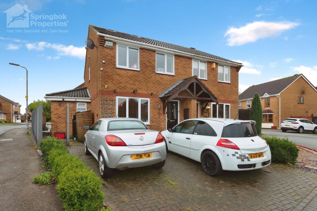 4 bedroom semidetached house for sale in Paget Road, Ibstock