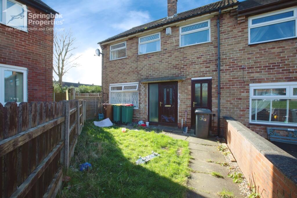 3 bedroom terraced house for sale in Gamull Lane, Ribbleton, Preston