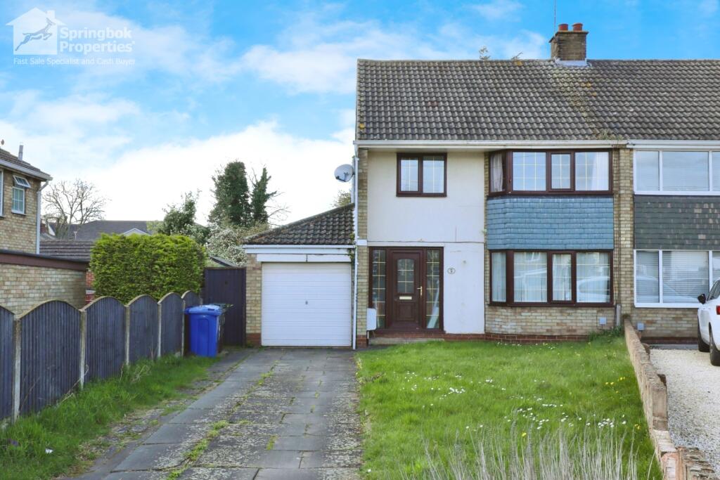 3 bedroom semi-detached house for sale in Marton Grove, Hatfield, Doncaster, South Yorkshire, DN7
