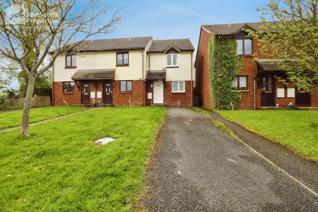 2 bedroom terraced house for sale in Hobbs Way, Bow, Crediton, Devon, EX17