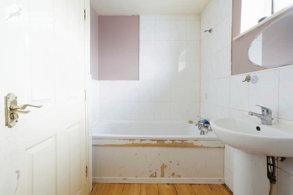 Additional property image - Lemon Street, Bradford, West Yorkshire
