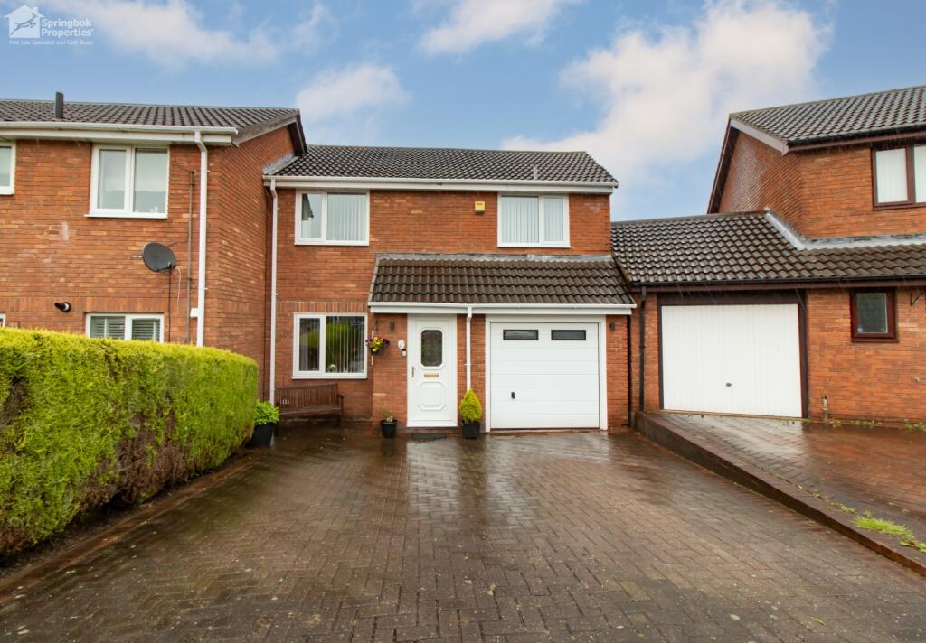 3 bedroom terraced house for sale in Carlton Close, ChesterleStreet, Durham, DH2