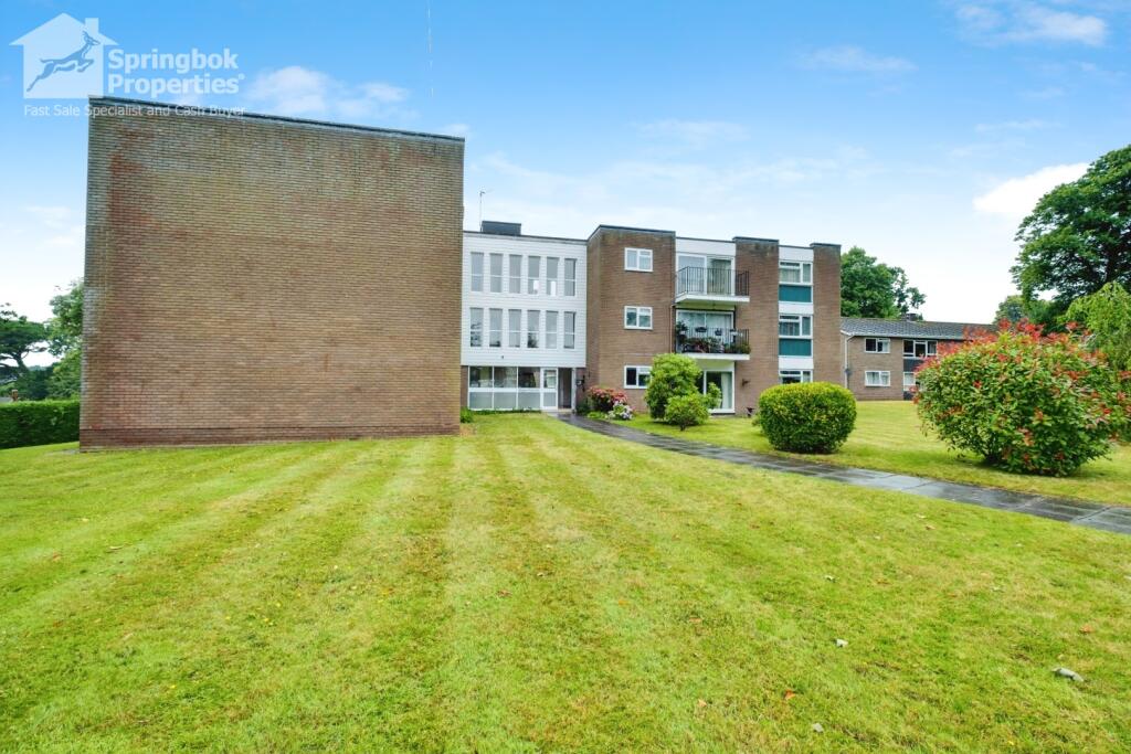 1 bedroom apartment for sale in Hoburne Court, Hoburne Gardens