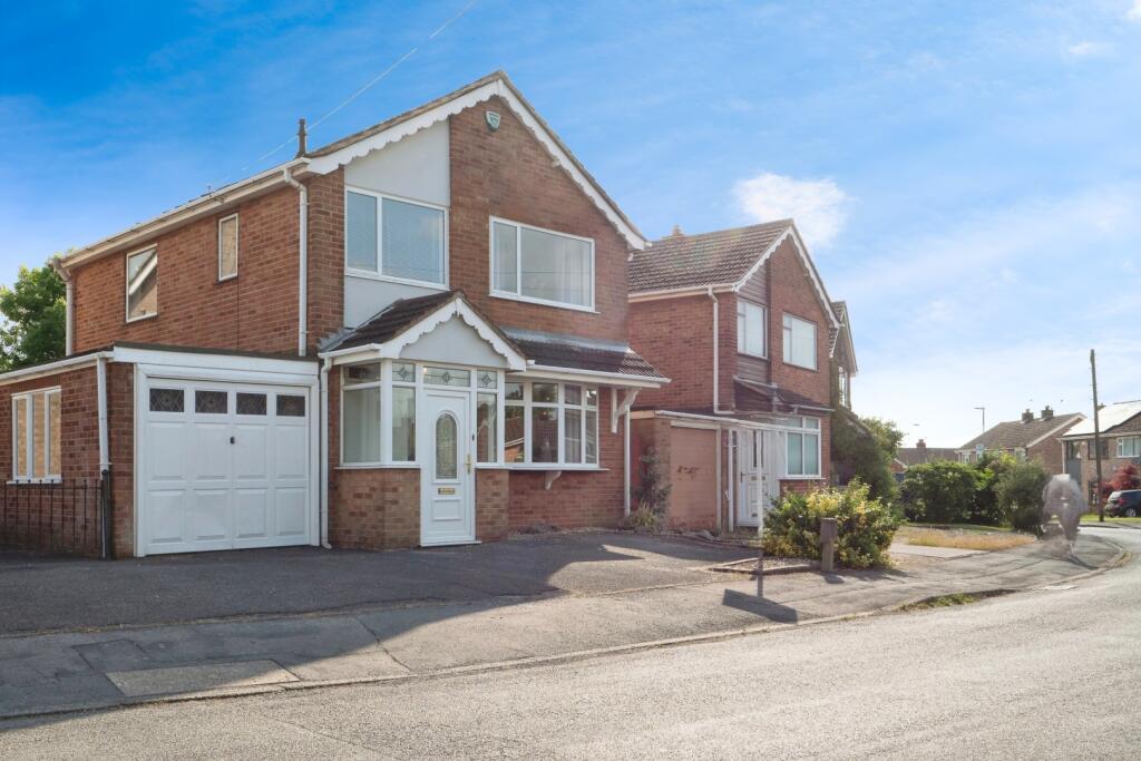 3 bedroom detached house for sale in Valley Road, Ibstock
