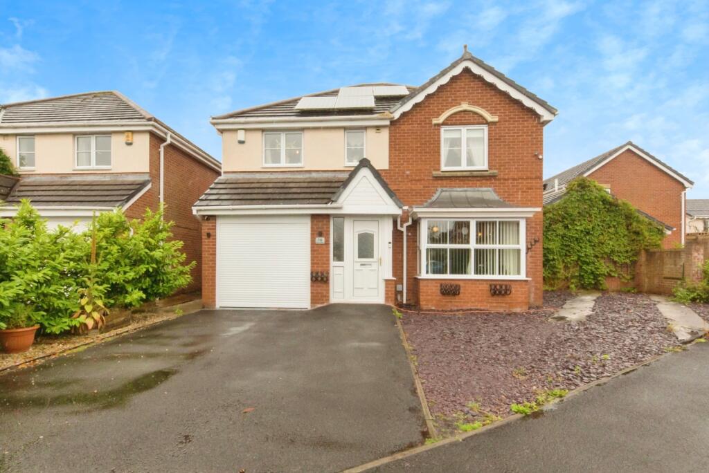 4 bedroom detached house for sale in Thornfields, Leighton, Crewe