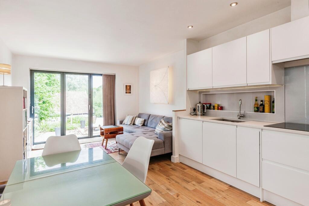 Additional property image - Rockliffe Avenue, Bath, Avon