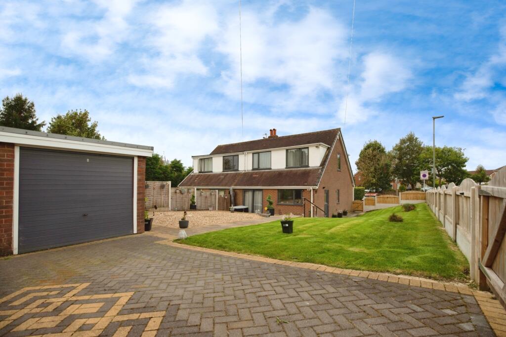 Additional property image - Roman Road, Blackburn, Lancashire