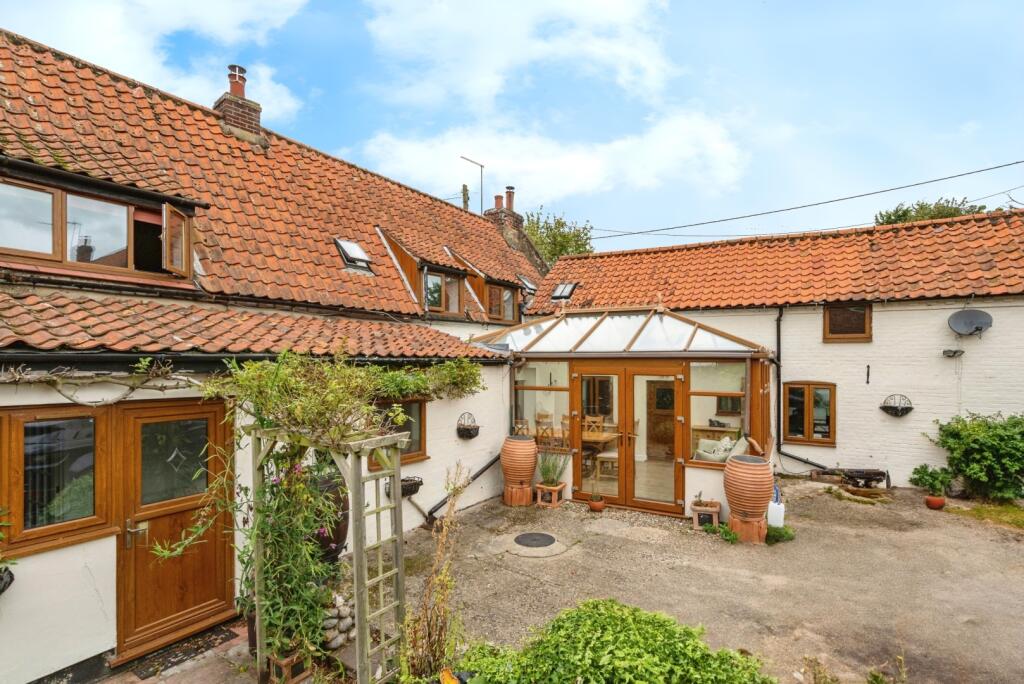 4 bedroom detached house for sale in Holt Road, Thornage, Holt, Norfolk ...