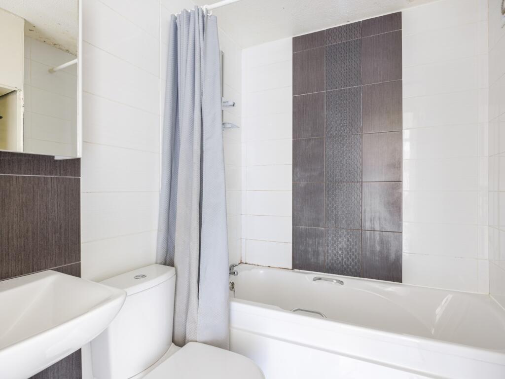 Additional property image - Rosehill Court, Aberdeen, Aberdeenshire