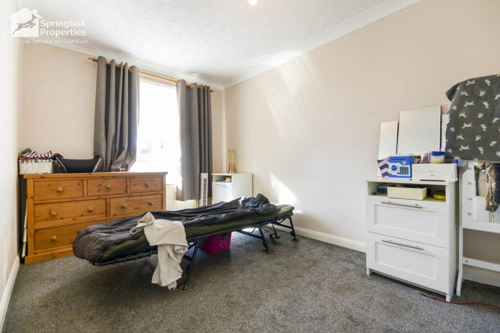 Additional property image - The Mount, Ringwood, Hampshire