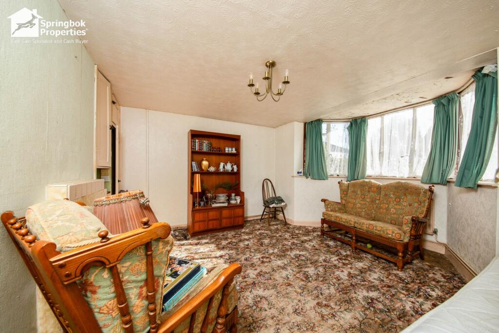 Additional property image - Langton Avenue, Chelmsford, Essex