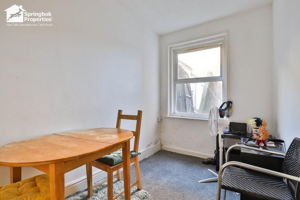 Additional property image - Elwyn Road, Bournemouth, Dorset