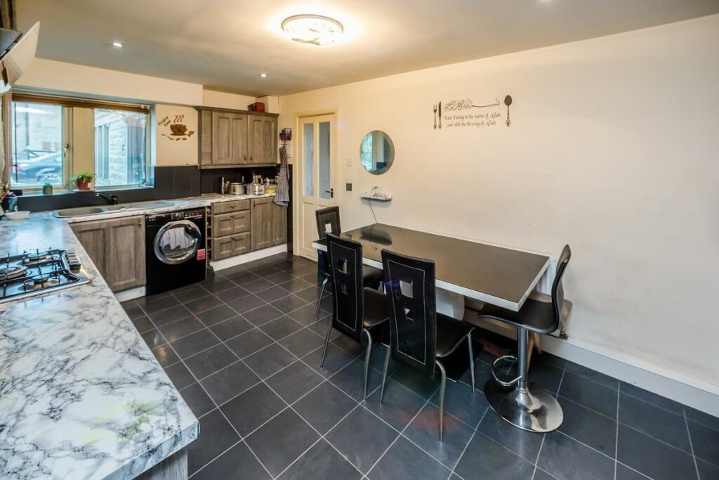 Additional property image - Scarlet Heights, Queensbury, Bradford, Yorkshire