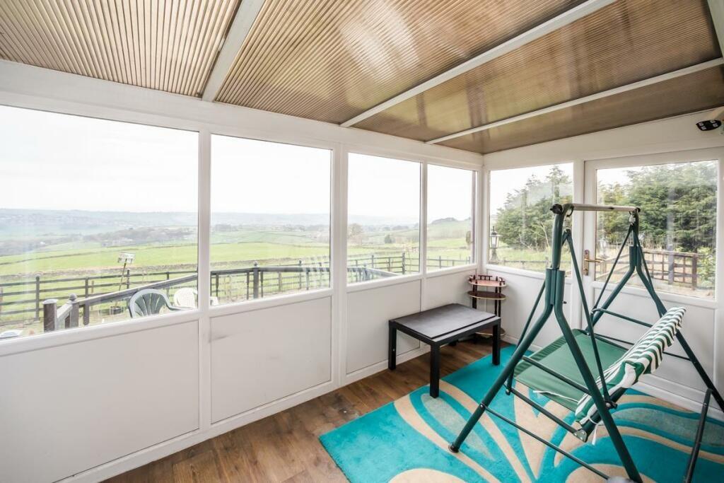 Additional property image - Scarlet Heights, Queensbury, Bradford, Yorkshire