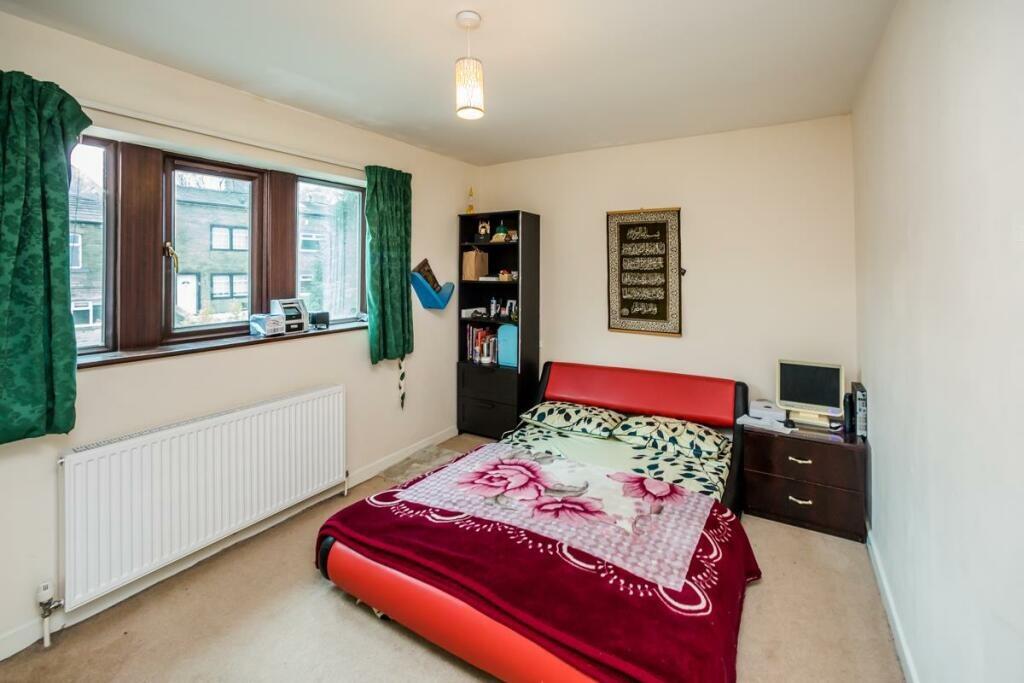 Additional property image - Scarlet Heights, Queensbury, Bradford, Yorkshire