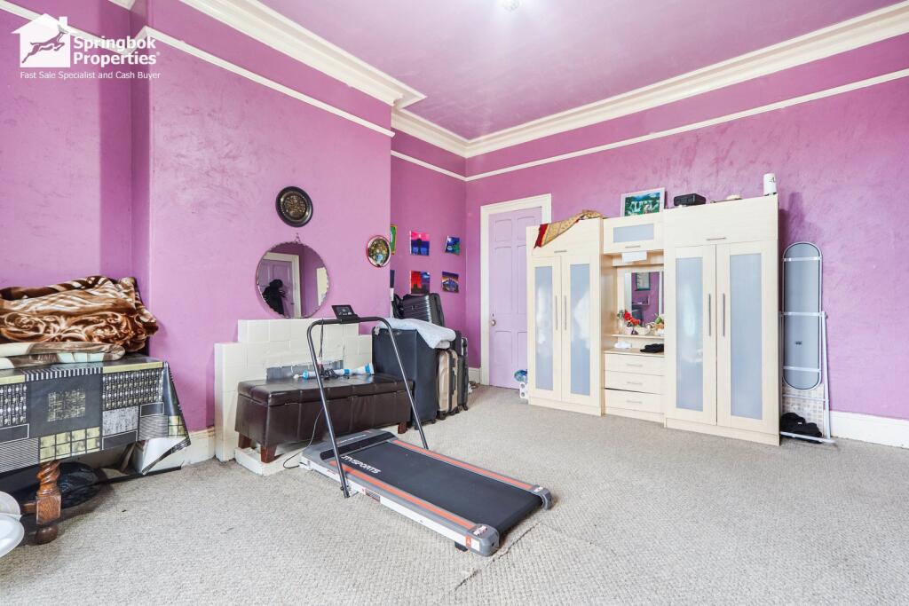 Additional property image - Selborne Villas, Bradford, West Yorkshire