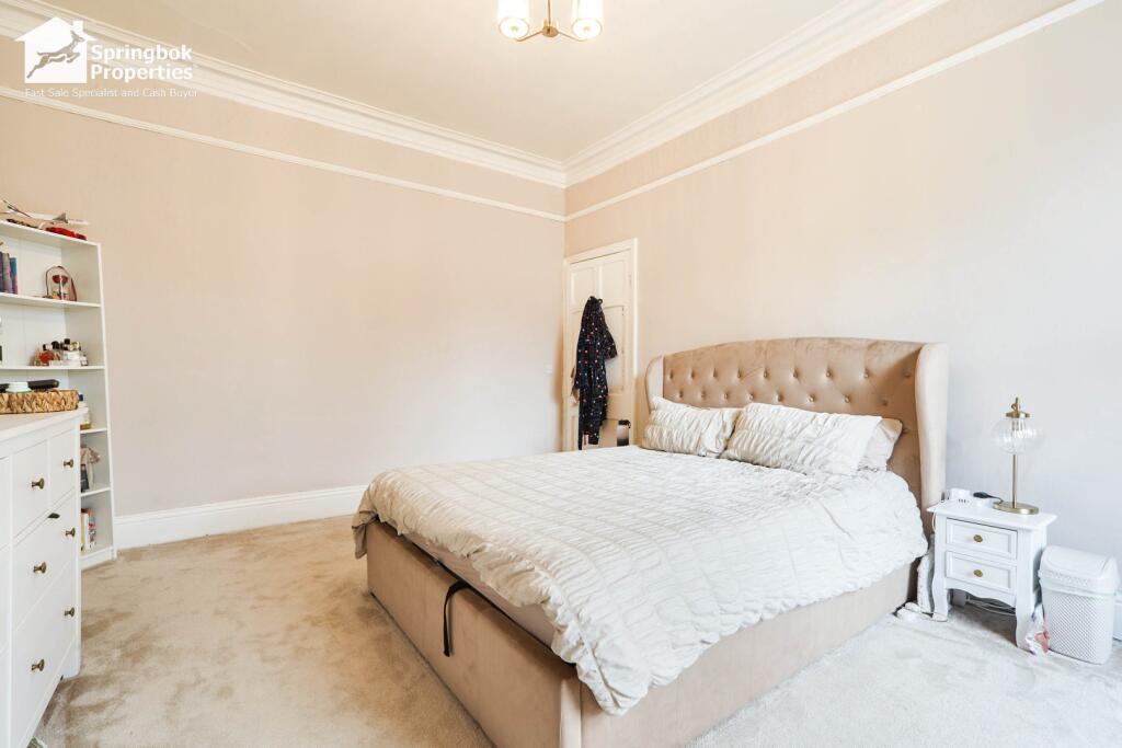 Additional property image - Selborne Villas, Bradford, West Yorkshire