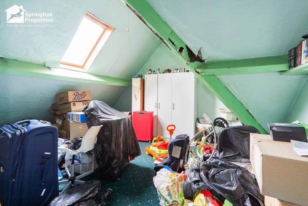 Additional property image - Selborne Villas, Bradford, West Yorkshire