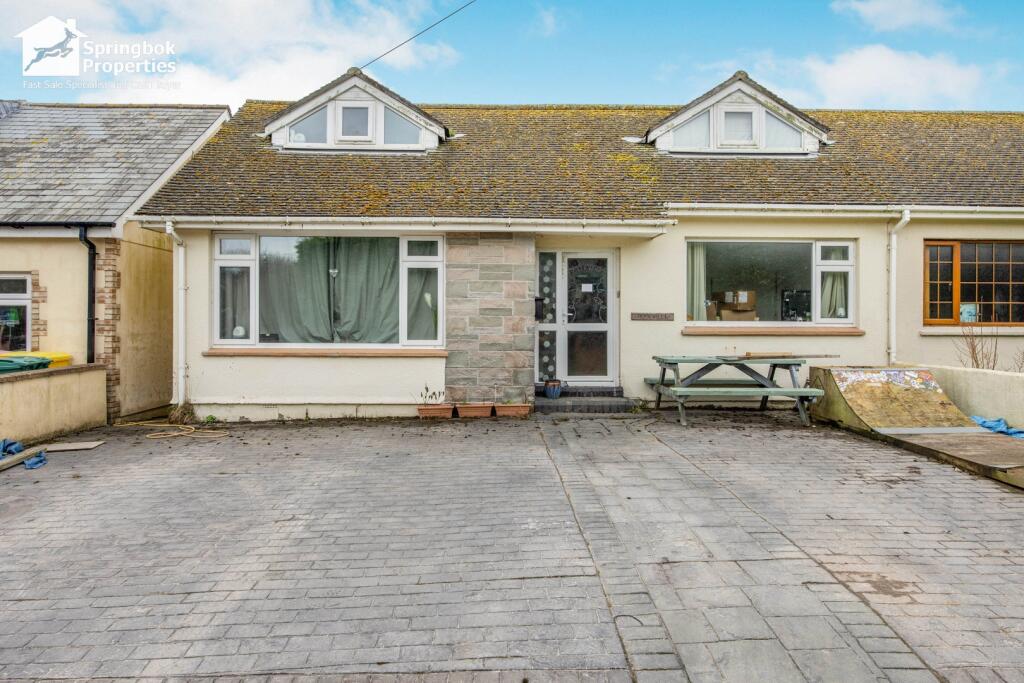 4 bedroom semi-detached bungalow