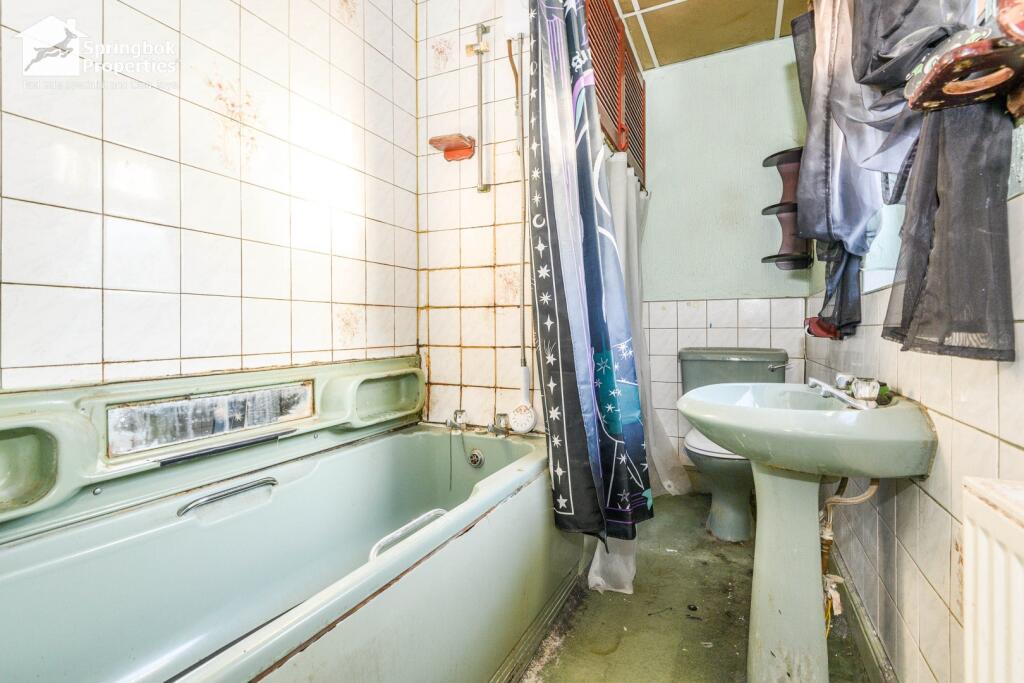 Additional property image - Sykes street, Cleckheaton, West Yorkshire