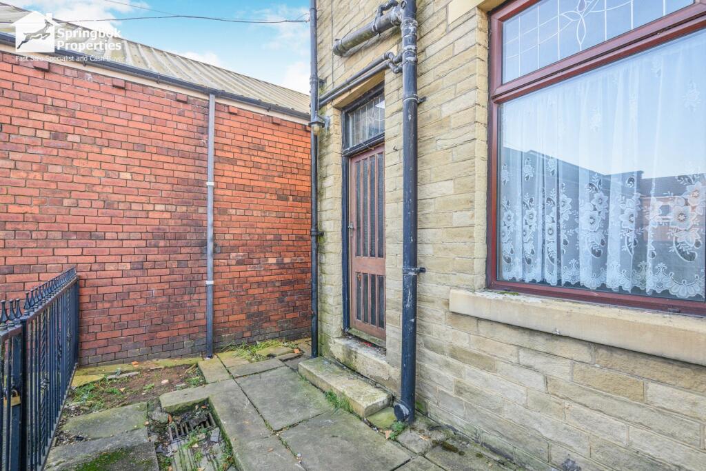 Additional property image - Sykes street, Cleckheaton, West Yorkshire