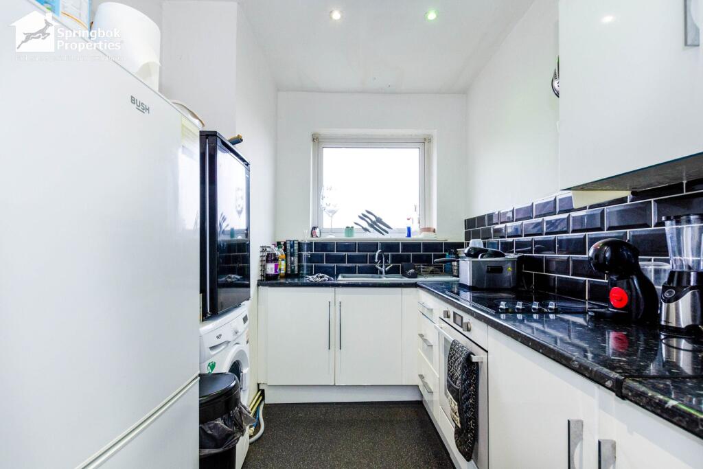 Additional property image - Coniston Avenue, Farnworth, Bolton, Lancashire